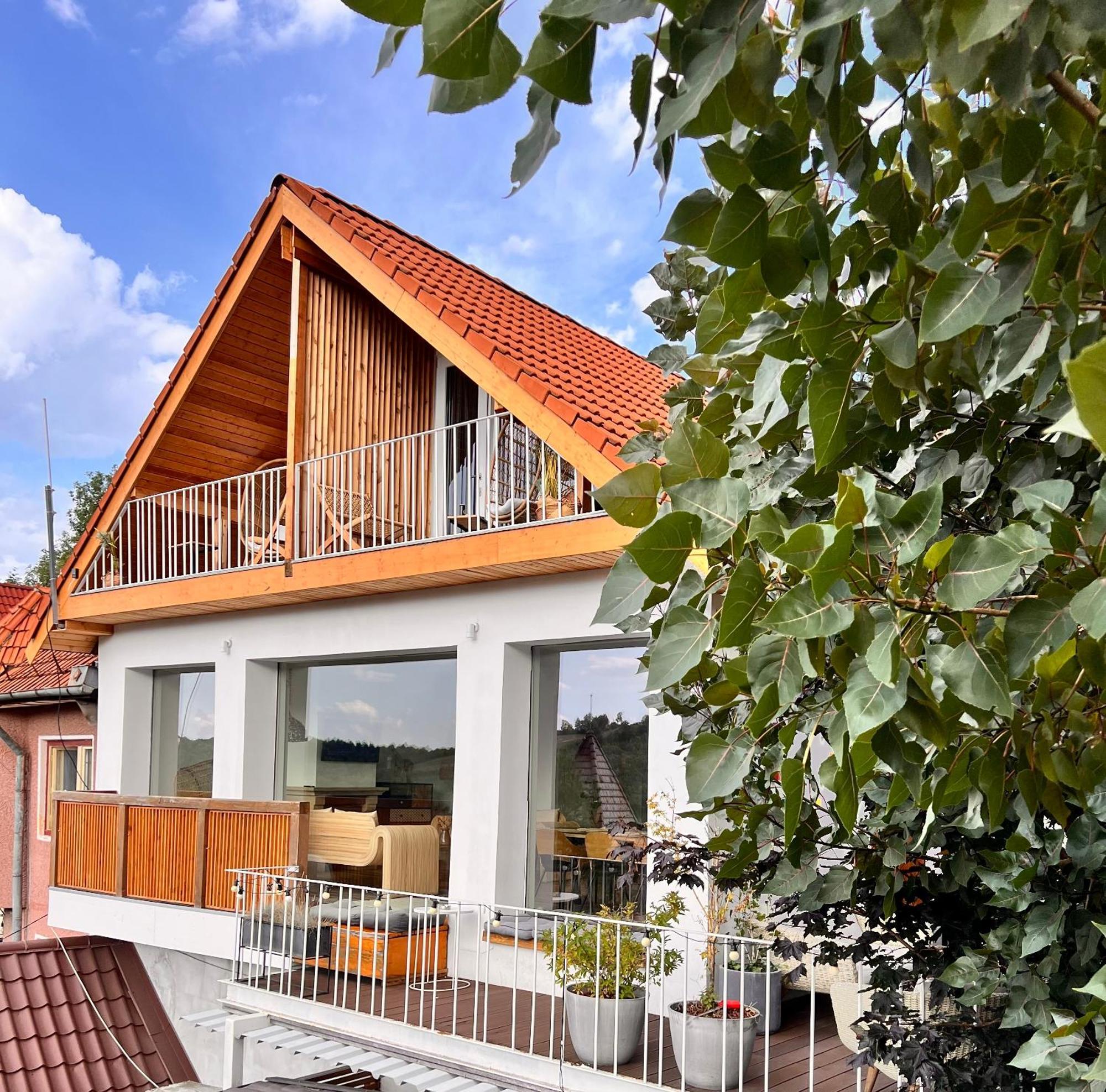 Shard Boutique Hotel-Adult Only Brasov Exterior photo
